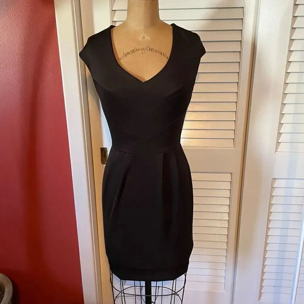 MYSTIC | black mini dress S